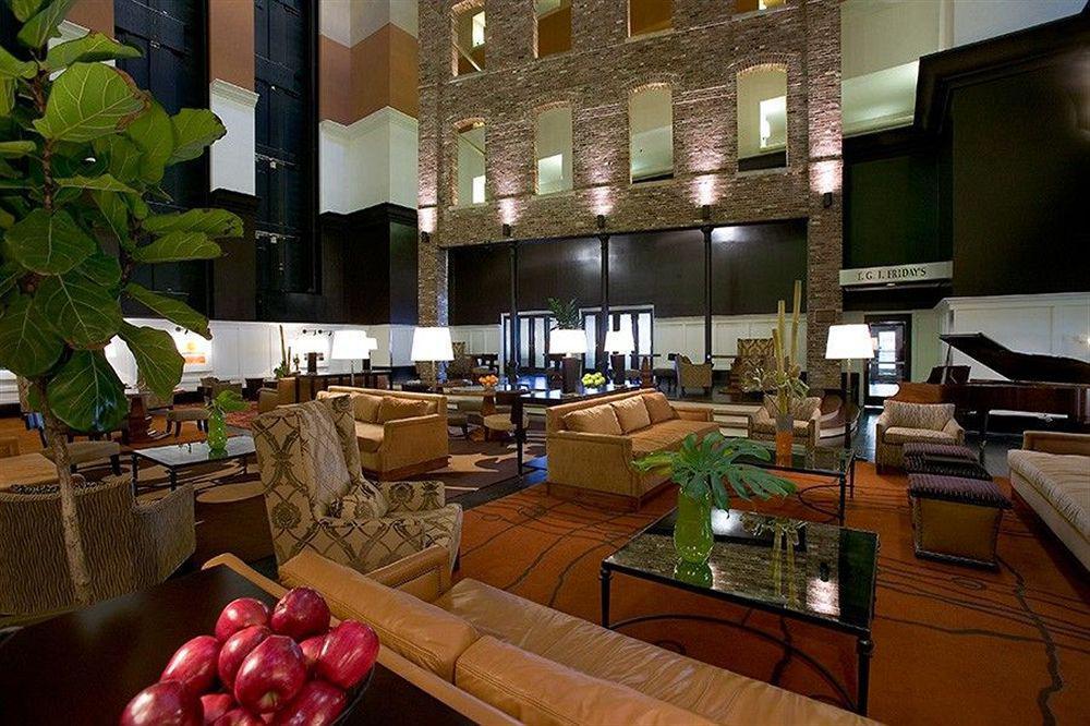Hotel Doubletree By Hilton Memphis Downtown Interior foto