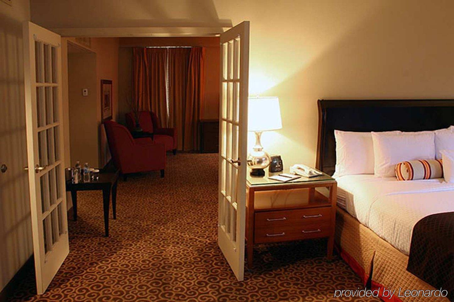 Hotel Doubletree By Hilton Memphis Downtown Zimmer foto